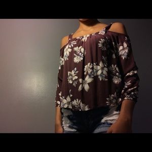 PURPLE FLORAL OFF THE SHOULDER SHIRT SIZE XS